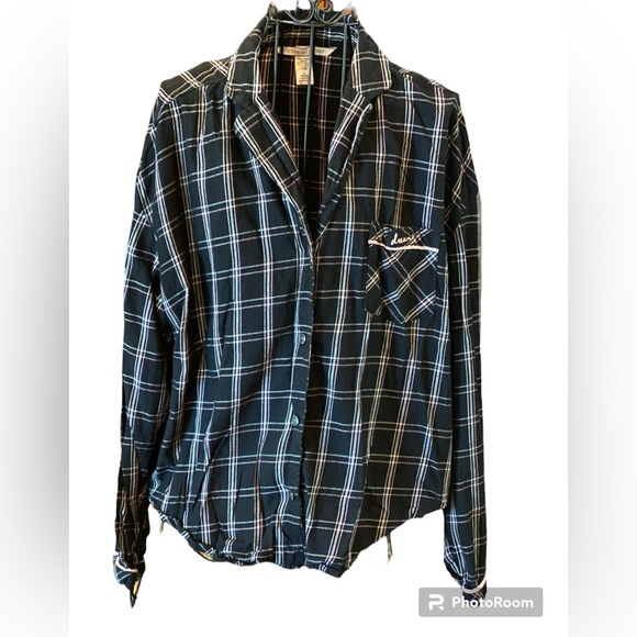 Victoria's Secret PJ button down black plaid long sleeve top size medium - Picture 1 of 6